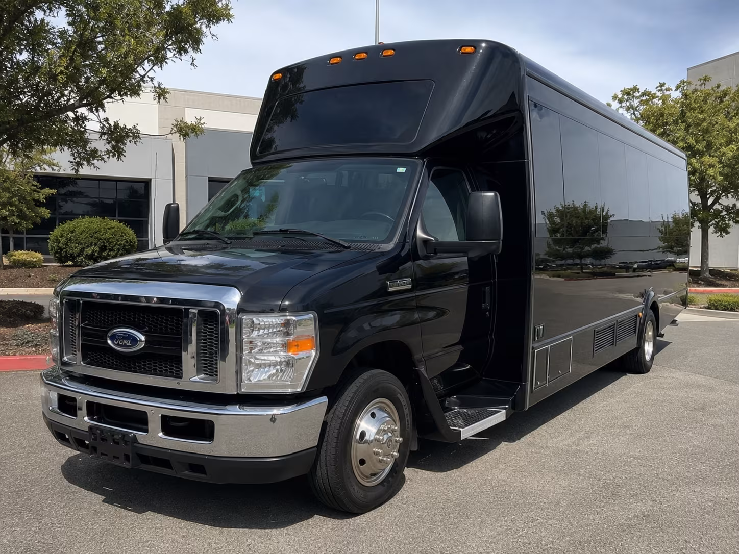 compare group transportation in davis in one search