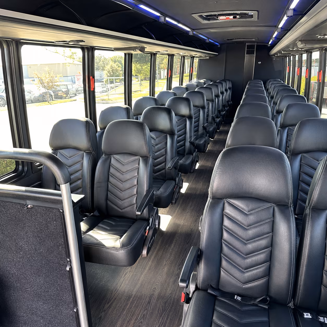 davis 28 passenger minibus interior