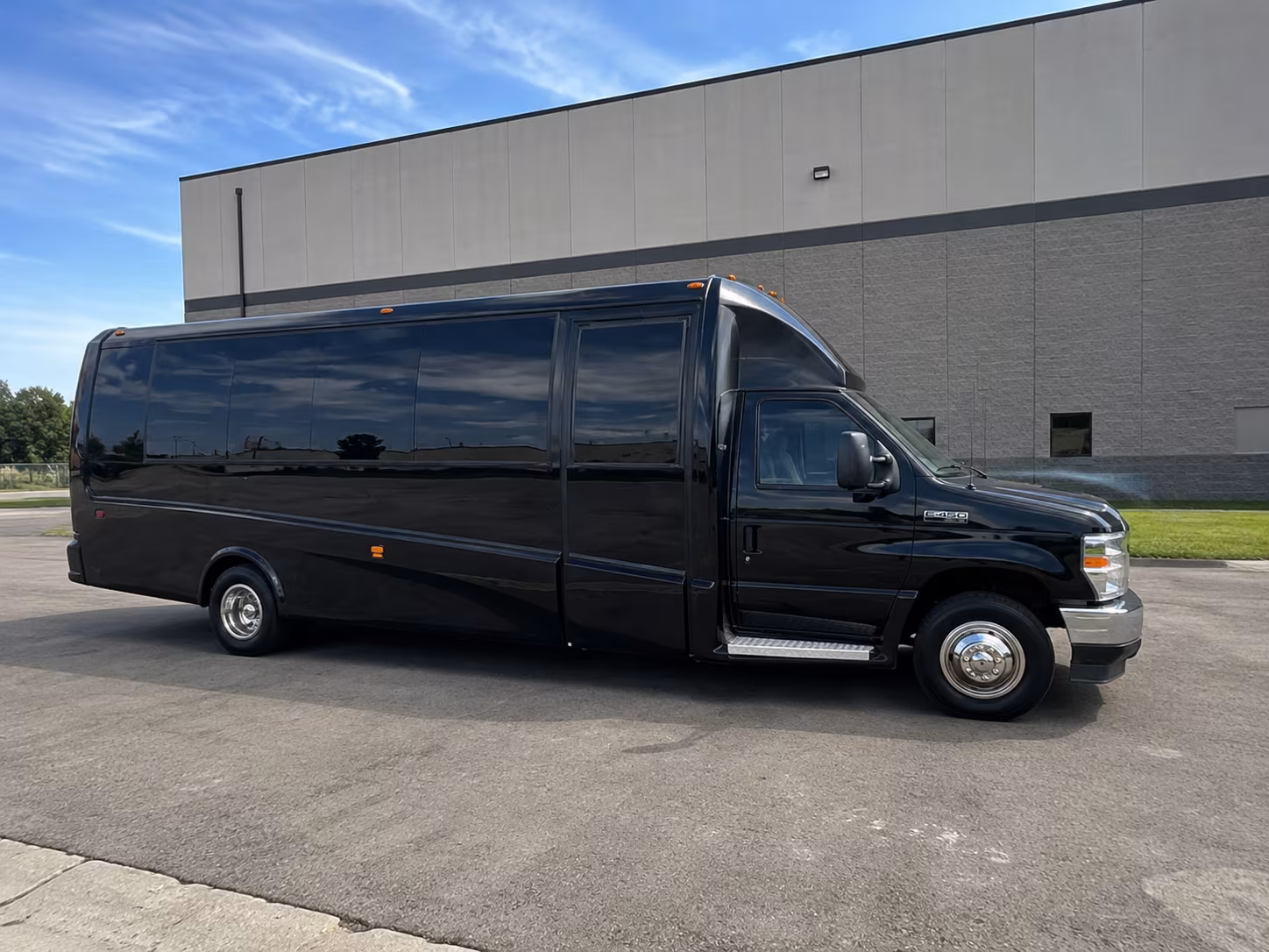 shuttle buses to mondavi center and uc davis campus events